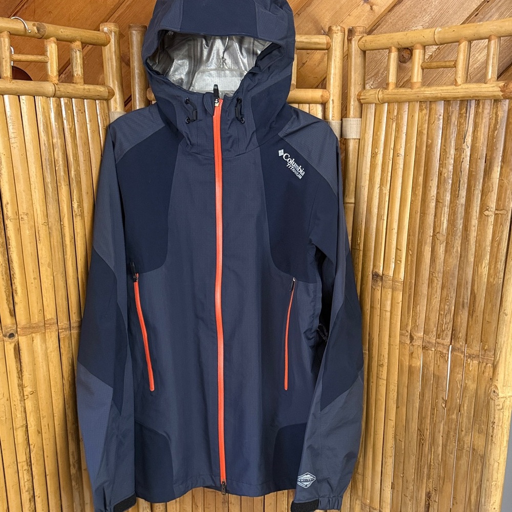 Columbia Men’s Navy and Orange Men's Ski/Snowboard Jacket